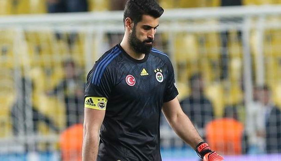 Volkan için ya F.Bahçe ya da emeklilik