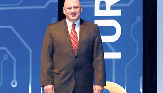 Turkcell'den yerli, akıllı, ucuz telefon