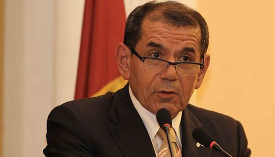 Özbek istifa mı etti?