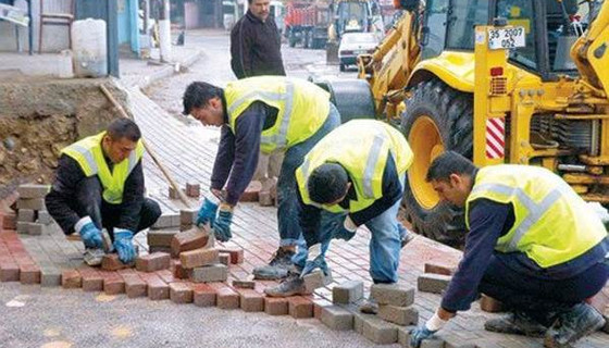 Belediye işçilerine kadro müjdesi! Özel sözleşmeyle...
