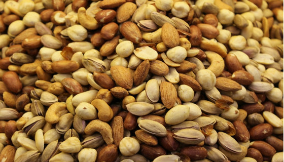 Kuruyemiş devi artık yabancıların!