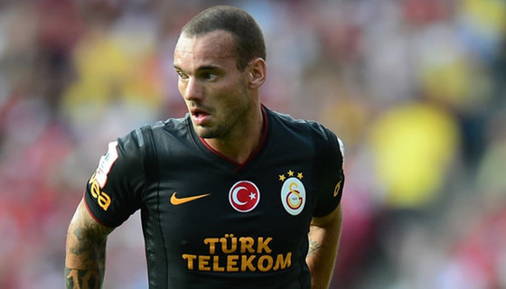 Sneijder'in aklı hangi takımda?
