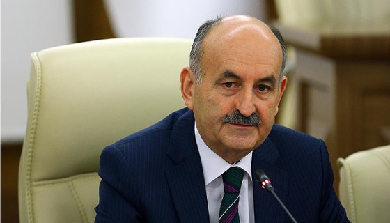 Bakan Müezzinoğlu'ndan yaz saati ve emeklilik maaş farkı açıklaması