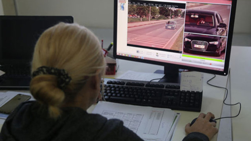 Trafikte hız cezasını özel sektör kesecek