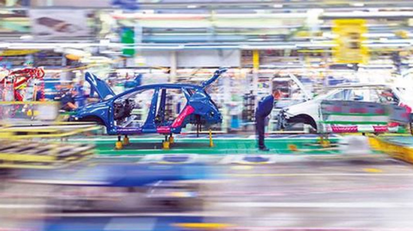 Her 8 TL’den 1’i otodan geldi