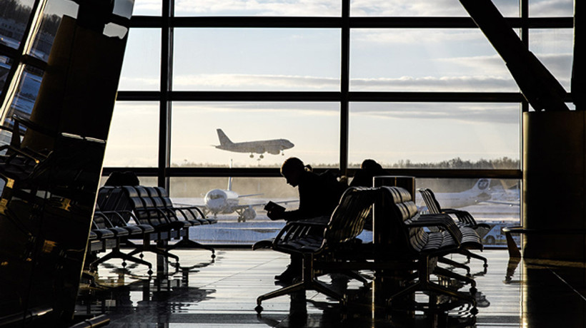 Uçağı rötar yapana 300 euro