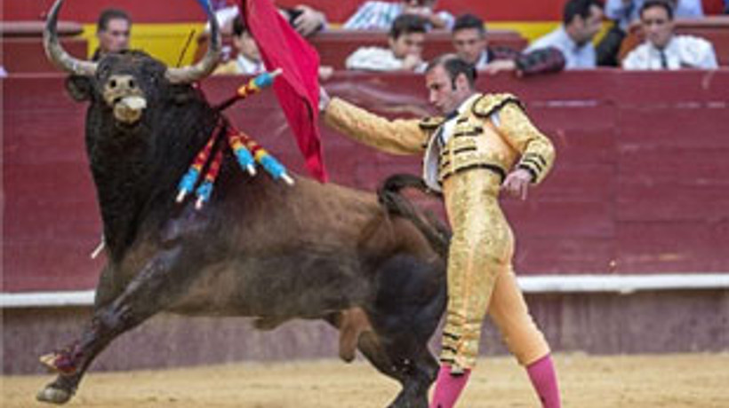 İspanya resesyondan çıktı