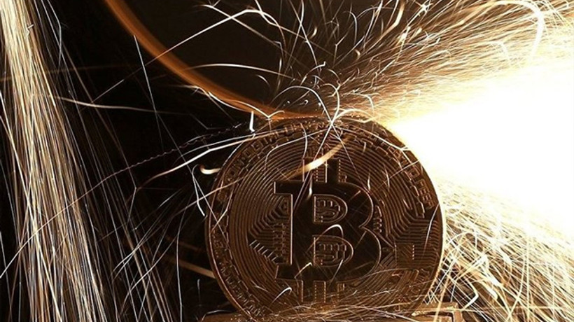 Dört büyük banka Bitcoin hesaplarını dondurdu