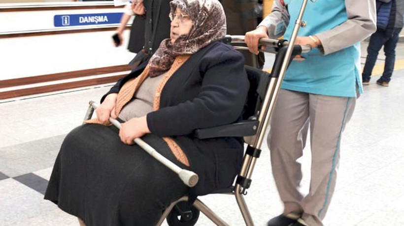 Engelliye evde bakım maaşı için 967 liralık gelir kriterine dikkat!