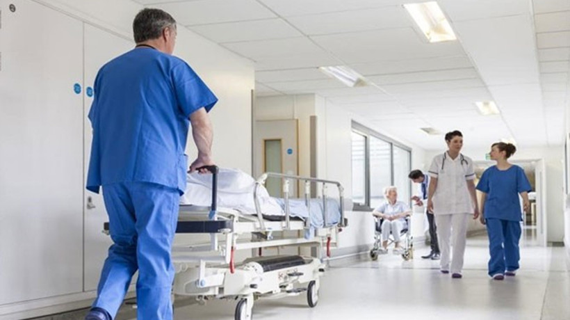 Acil servislerde doğrudan tedavide ek ücret ödenmeyecek