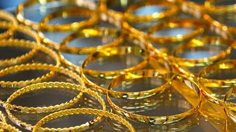 Altın yastık altından çıktı!