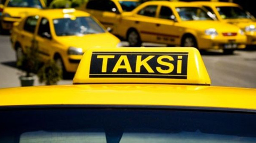 Taksi plakaları 100 bin lira birden düştü