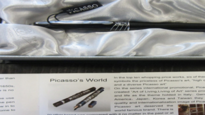 Halkbank'ın hediyelerini iade etti