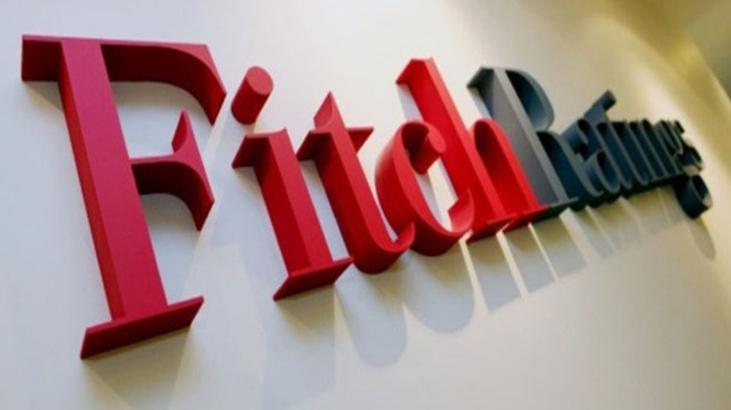 Fitch'den Türkiye'ye kur uyarısı
