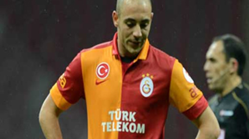 Amrabat'tan yönetime mesaj!