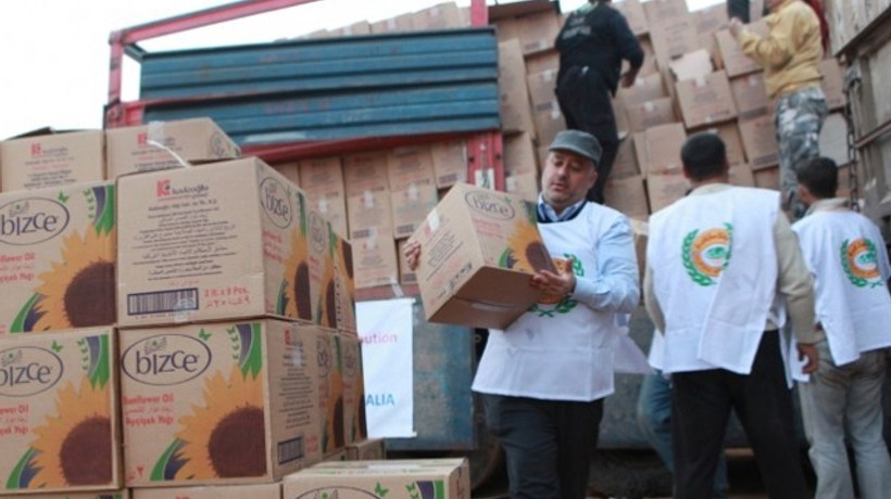 İHH deposuna baskın!