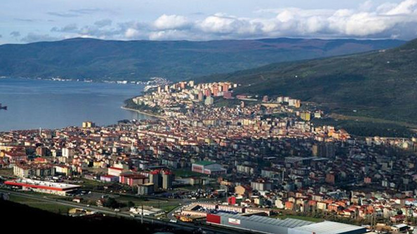 107 bin nüfuslu ilçe taşınıyor