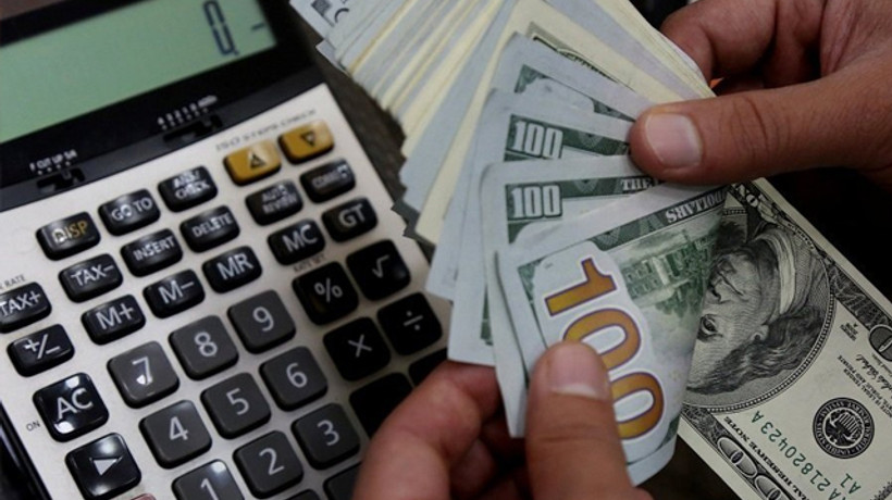 Dolar, yeni haftaya düşüşle başladı