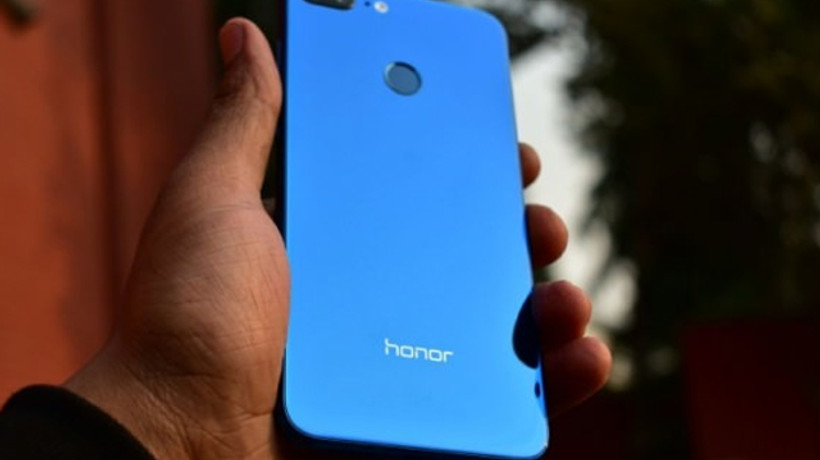 A101 Honor 9 Lite satacak!