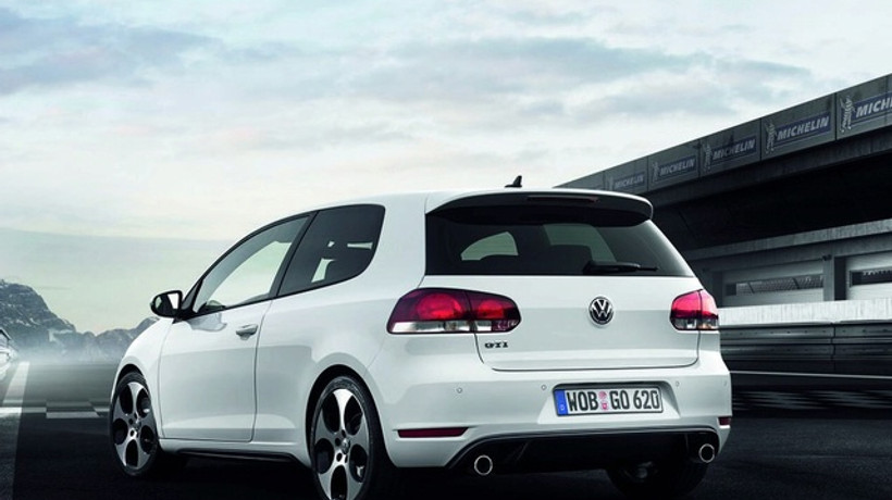 Yılın otosunda skandal!