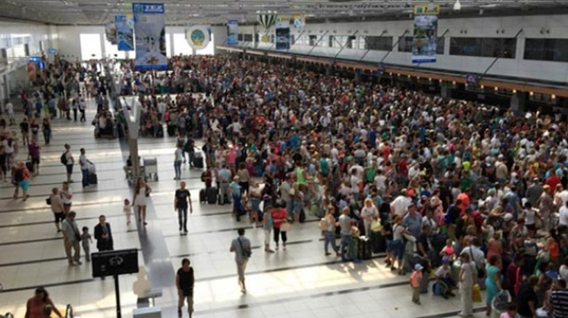 İç hat yolcu trafiği azaldı