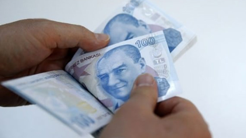 Emekliye 2 farklı zam