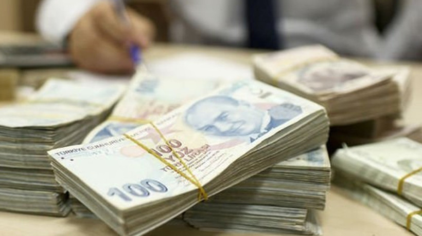 Köprü ve otoyollar para bastı!