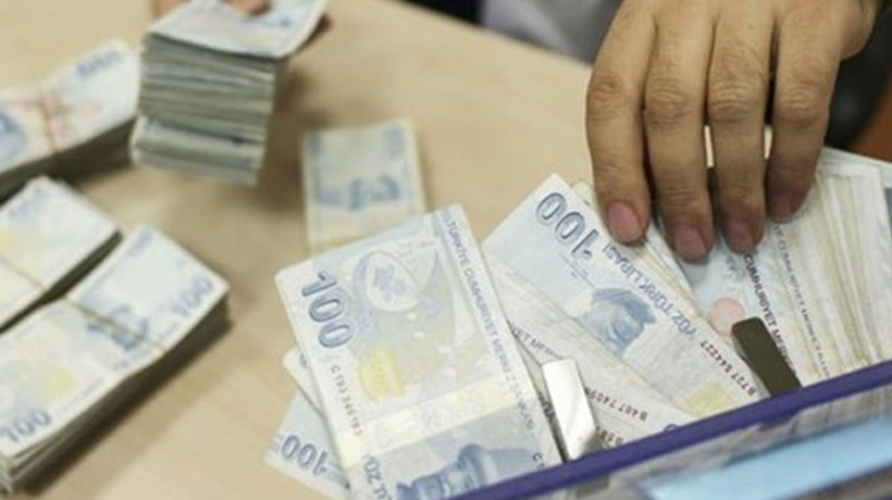 Çalışanlar 2019'dan itibaren yüzde 20 vergi ödeyecek