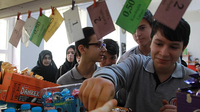 Okullarda logosuz ürün satılmayacak