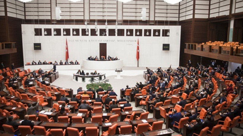 Meclis'te yaşlılık aylığı mesaisi