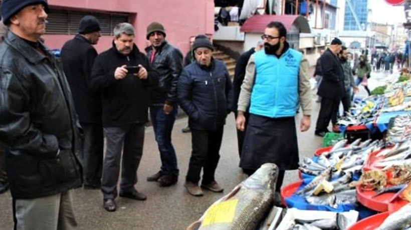 Fotoğraf çekmek serbest, selfie 5 TL!