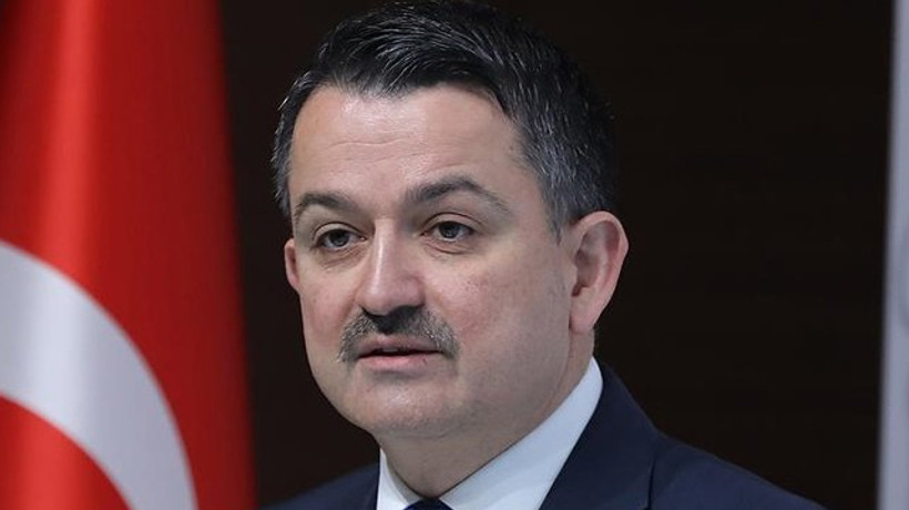 Bakan Pakdemirli'den sigarada tek tip paket açıklaması