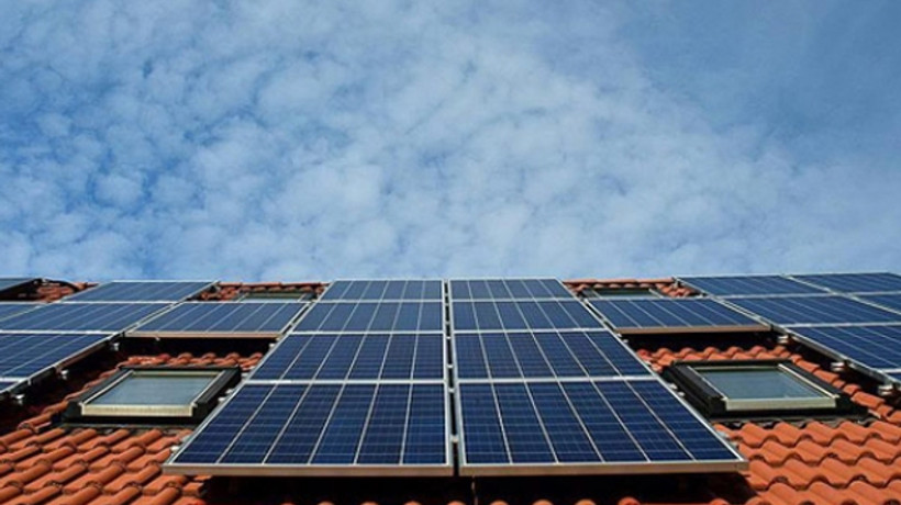 Enerjide çatıları güneşe döndürecek düzenleme hazır