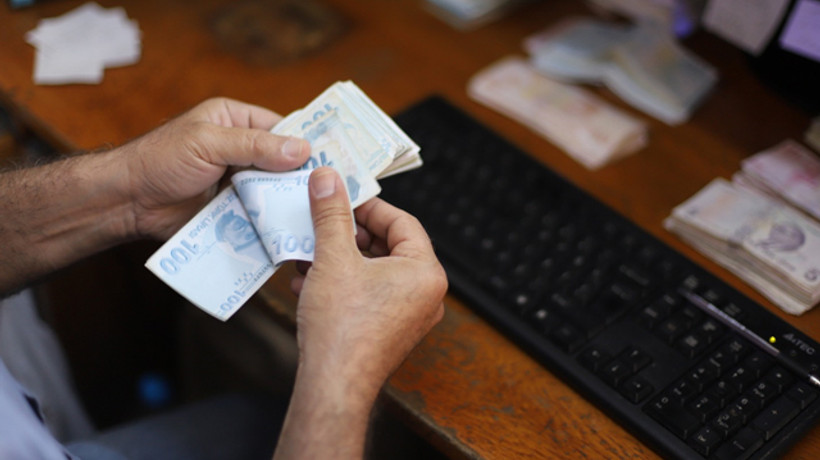 Emekliye ek ödemeye 230 lira zam