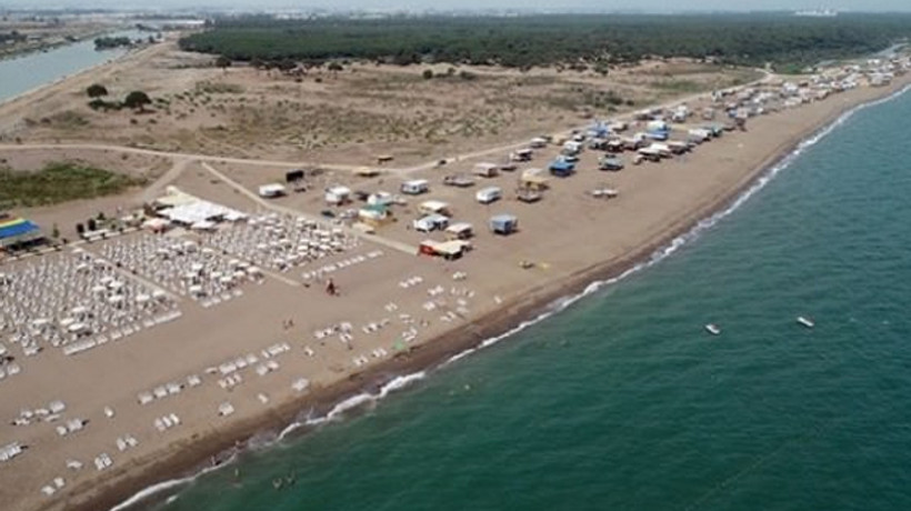 Denize sıfır ücretsiz tatil yapıyorlar