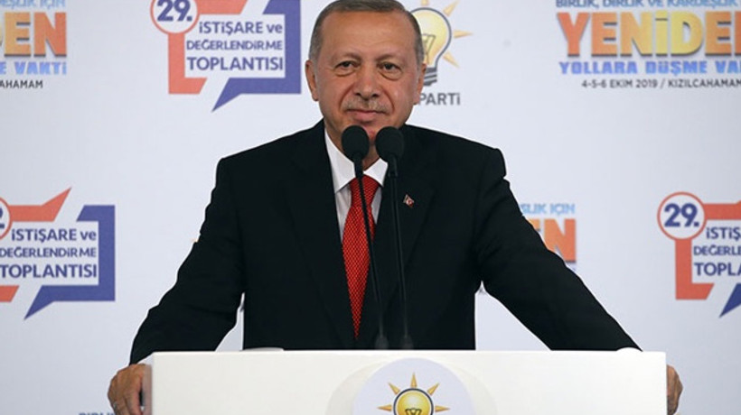 Cumhurbaşkanı Erdoğan: Faiz oranları makul oranlara geriledi, daha da gerileyecek