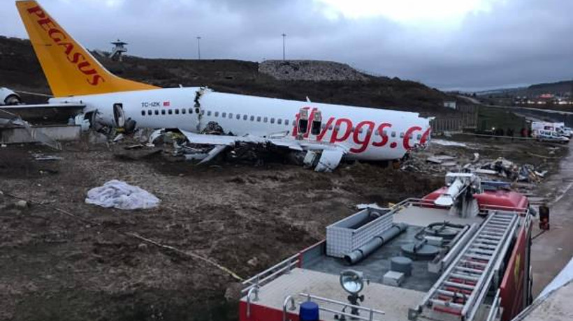 Bakan Turhan'dan uçak kazası ile ilgili flaş açıklama