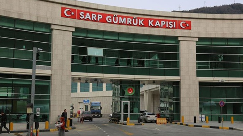 Sarp Sınır Kapısı yolcu trafiğine kapatıldı