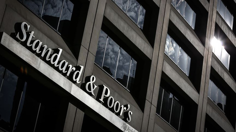 S&P 6 havayolu şirketinin notunu kırdı, THY'nin notunu teyit etti