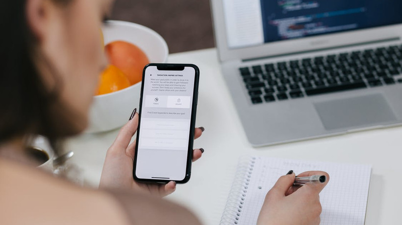 Yurt dışından cep telefonu getirenler dikkat!
