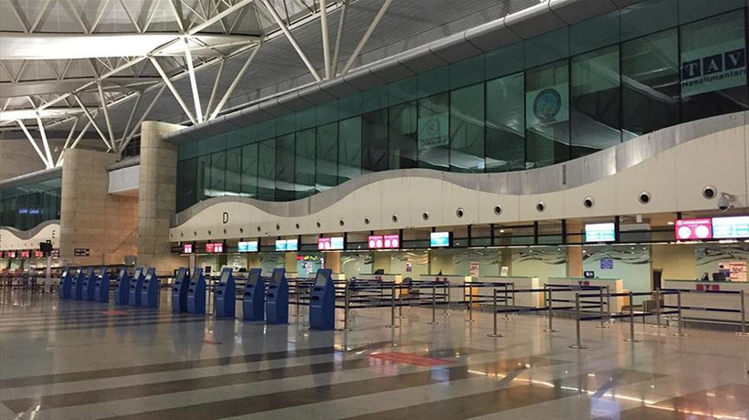 Esenboğa Havalimanı'nda yiyecek ve içecek hizmetlerine hijyen önlemi