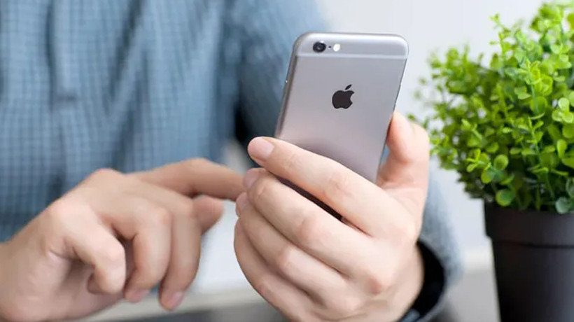 Apple, eski iPhone modellerinin sahiplerine toplam 500 milyon dolar ödeyecek