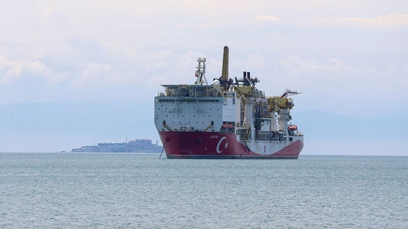 Bakan Dönmez: Fatih, Karadeniz'deki ilk sondajına Tuna-1 lokasyonunda başladı