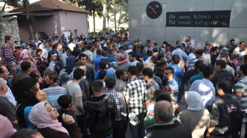 Madenci ailelerinin yürek burkan bekleyişi!