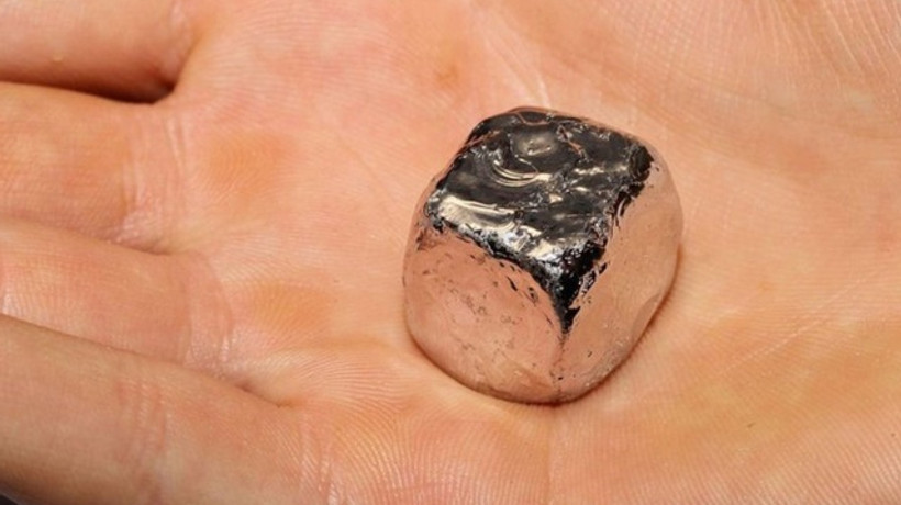 Dünyanın en değerli metali rekor peşinde!