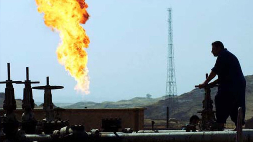 IŞİD, Irak'ın en büyük petrol rafinerisini 'ele geçirdi'