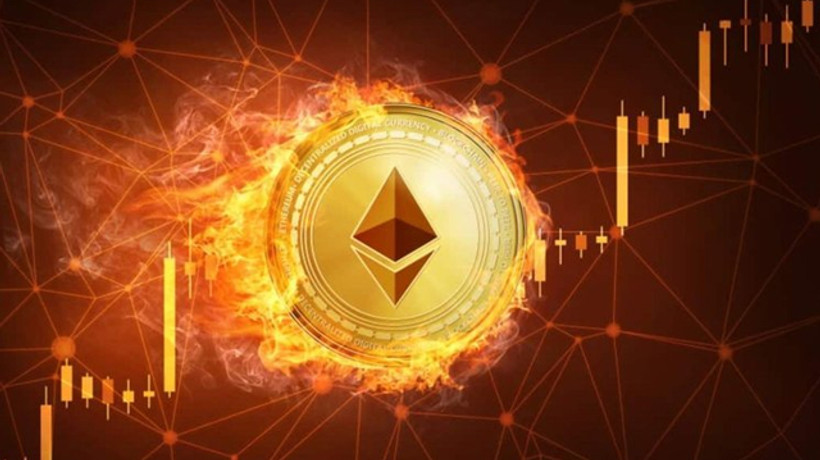 Ethereum rekor kırarken Bitcoin düştü