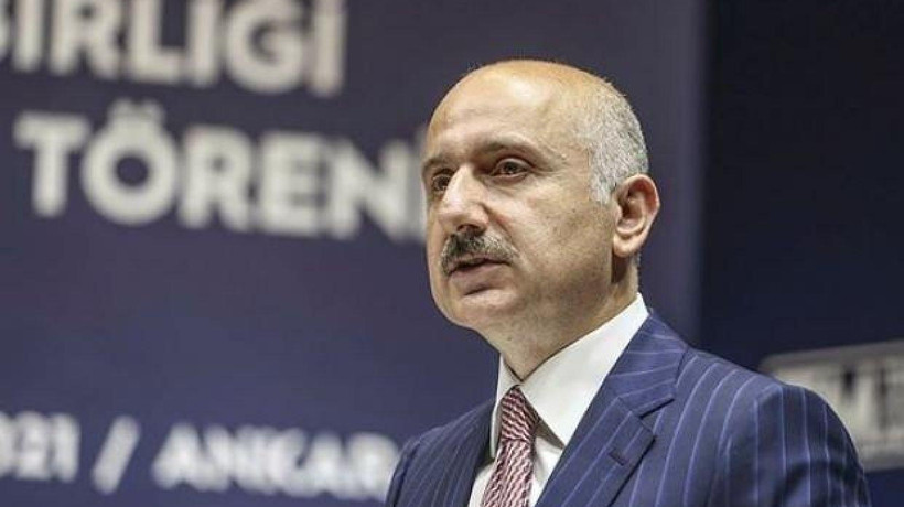 Bakan Karaismailoğlu: Kara yolu ile uluslararası ihraç taşımalarımızda yüzde 20 artış var