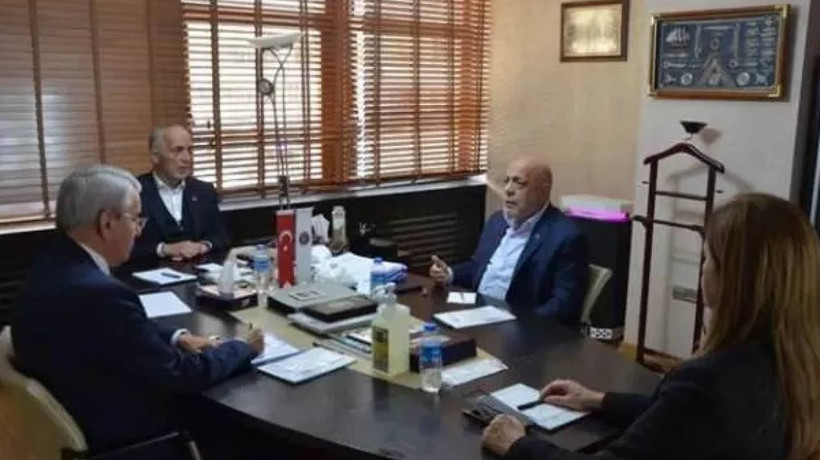 Türk-İş, Hak-İş ve DİSK, asgari ücret gündemiyle toplandı