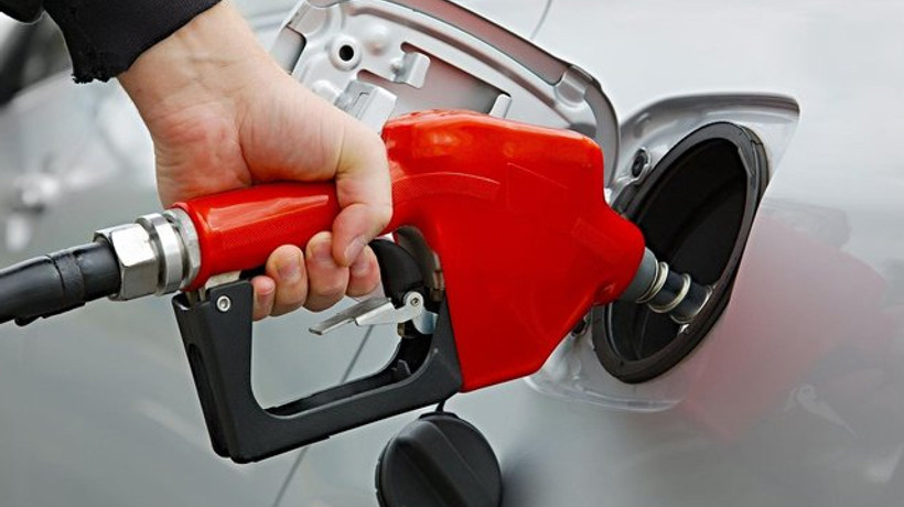 Benzin, motorin ve otogaza dolar zammı